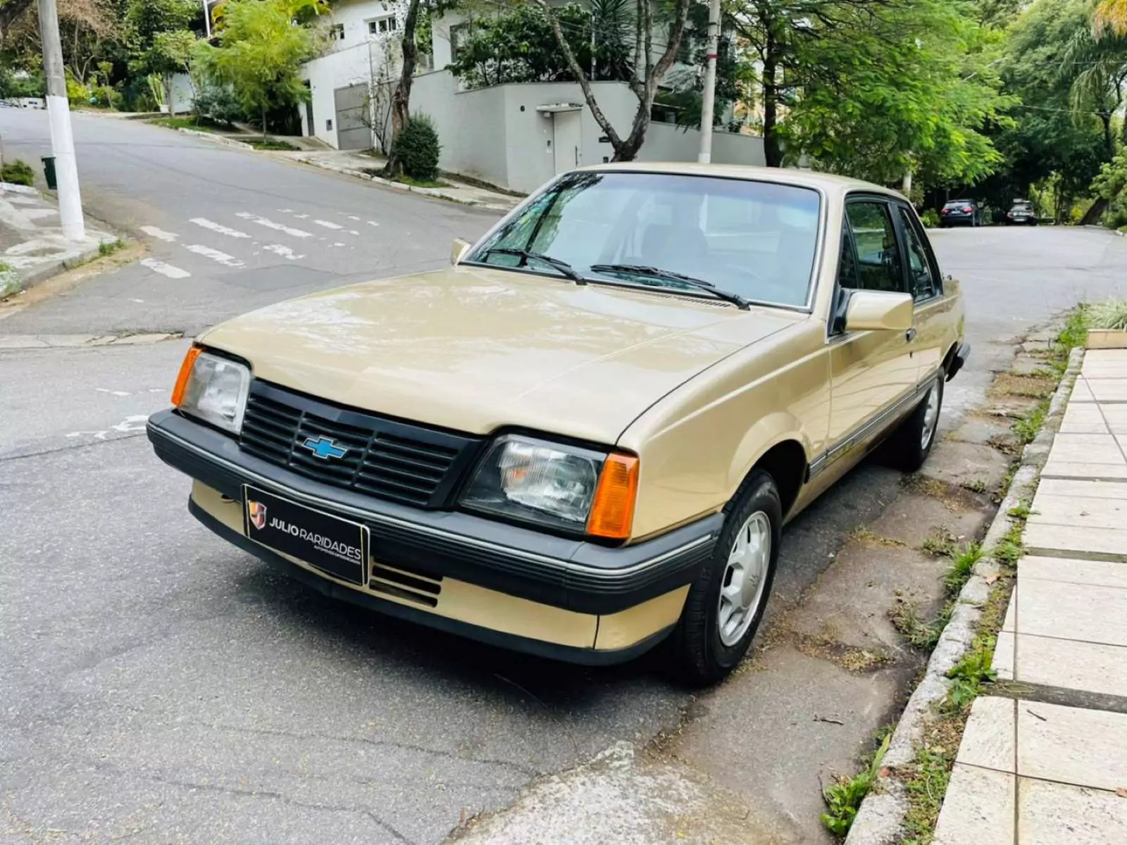 Chevrolet Monza 1986 / Foto: Julio Raridades